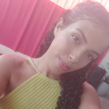 Babá em Recife: Leandra