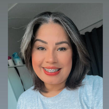 Babysitter London: Francielly