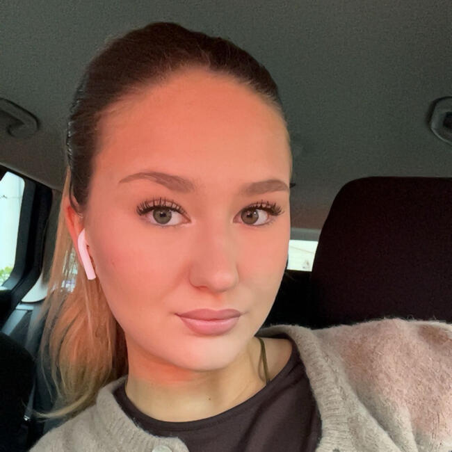 Babysitter in Haßloch: Elodie -aliena