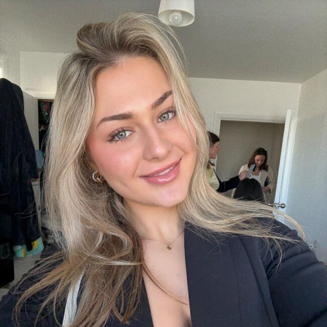 Babysitter in Christchurch: Brooke