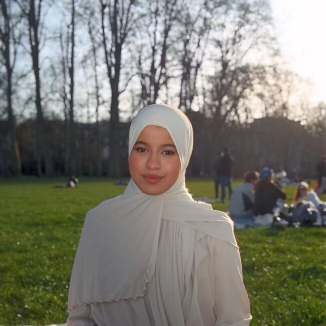 Babysitter in Vénissieux: Maryem