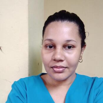 Babysitter Tunapuna: Arian