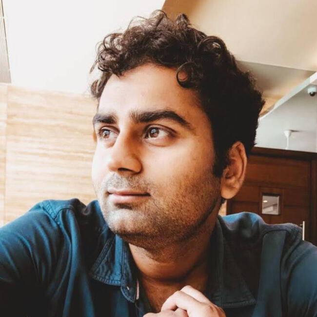 पुणे में बेबीसिटिंग की नौकरी: Anurag