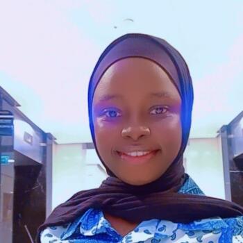 جليسة أطفال أبوظبي: Nimatullah