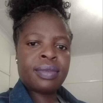 Babysitter in Kempton Park: Veronica