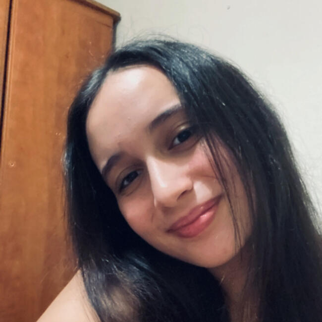 Babysitter em Almada: Daniela