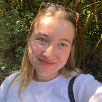 Babysitter Saint-Briac-sur-Mer: Sarah