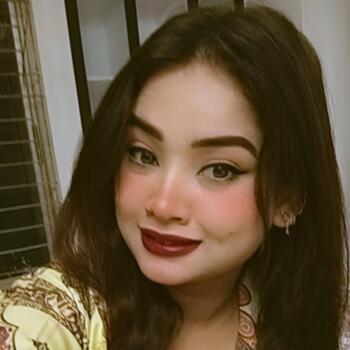 Babysitter in Dhaka: Ayesha