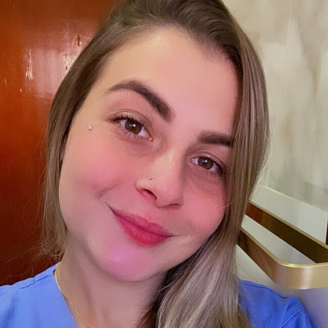 Babá em Chavantes: Talita