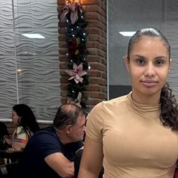 Babysitter in Jaú: Raissa