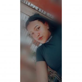 Babá Gravataí: Débora