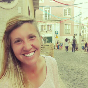Babysitter em Oeiras: Flor