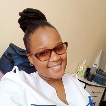 Babysitter in Richards Bay: Sinethemba Senamile