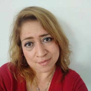 Babysitter in Vigo: Myriam Cristina