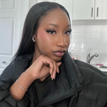 Babysitter Longueuil: Khady