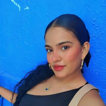 Babysitter in Santa Marta: María