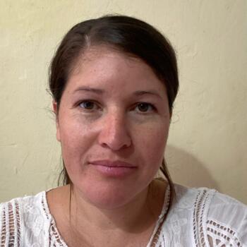 Niñera en Almirante Brown: Anali