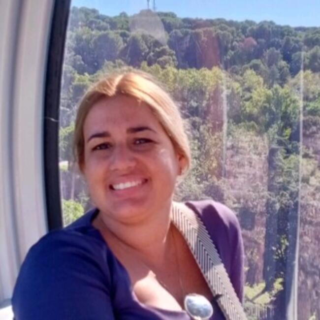 Canguro en Zaragoza: Laura