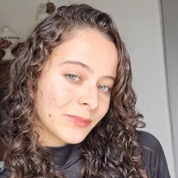Babysitter in Teófilo Otoni: Ana vitoria