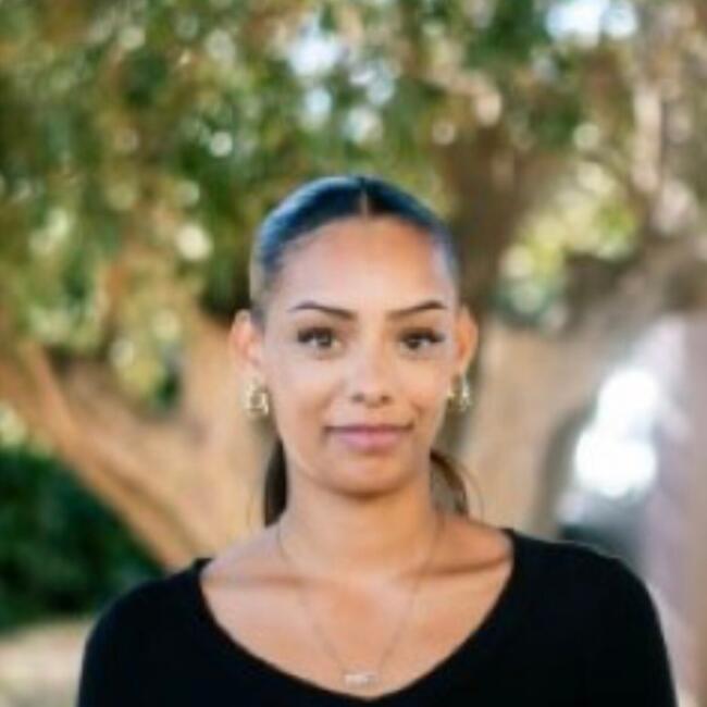 Babysitter in Montpellier: Keina