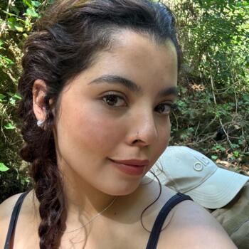 Babysitter in Rio Tinto: Andreia Luiza