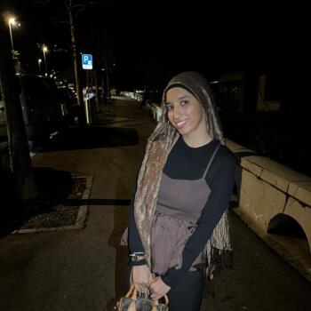 Babysitter a Ginevra: Narjis