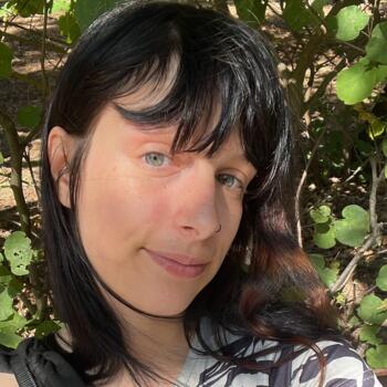 Babysitter em Lisboa: Loona