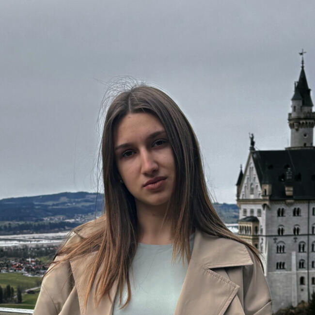 Bonă în Cricova: Valeria