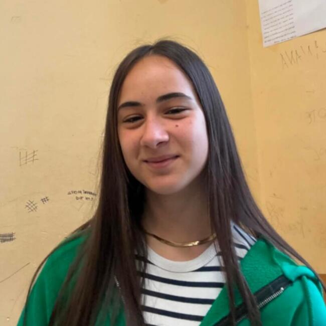 Babysitter in Caivano: Angela