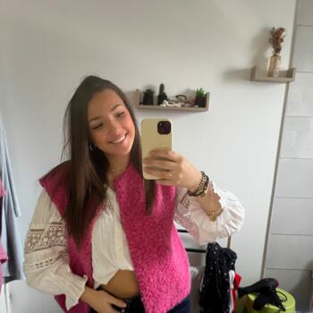 Babysitter Lahonce: Ambre