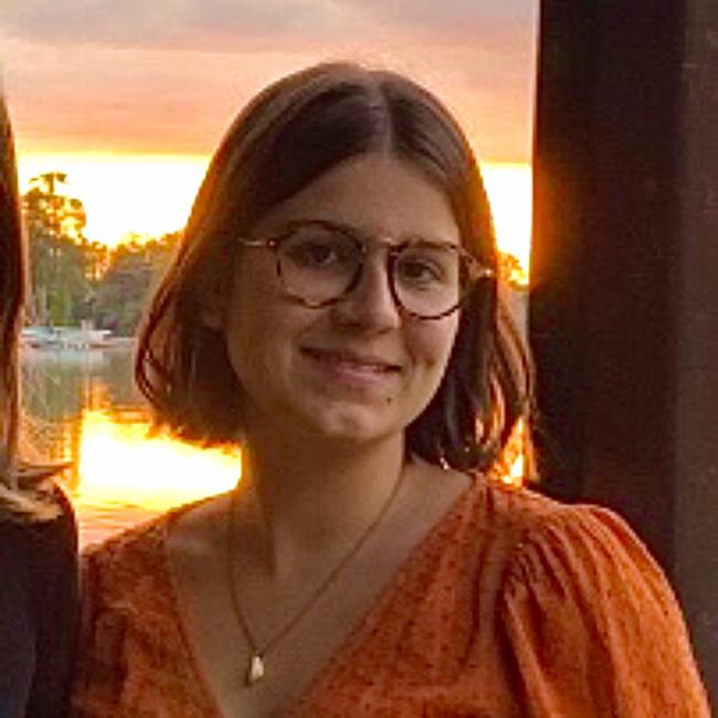 Babysitter in Reims: Jade