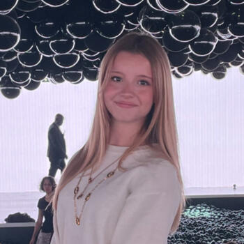 Babysitter in Courbevoie: Eugenie