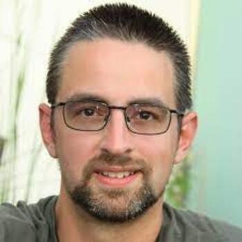 Babysitter Job in Hollenfels: Babysitter Job Eric