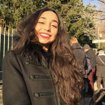 Babysitter a Pavia: Manal