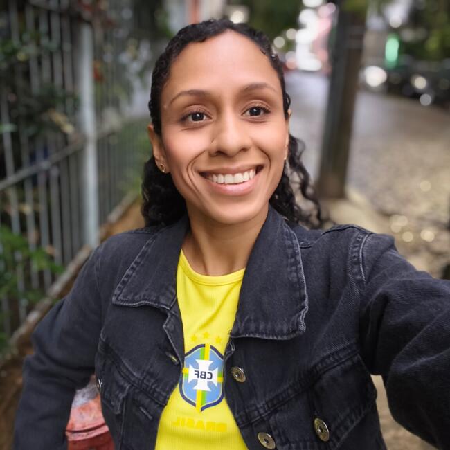 Emprego de babá em Rio de Janeiro: Cibele