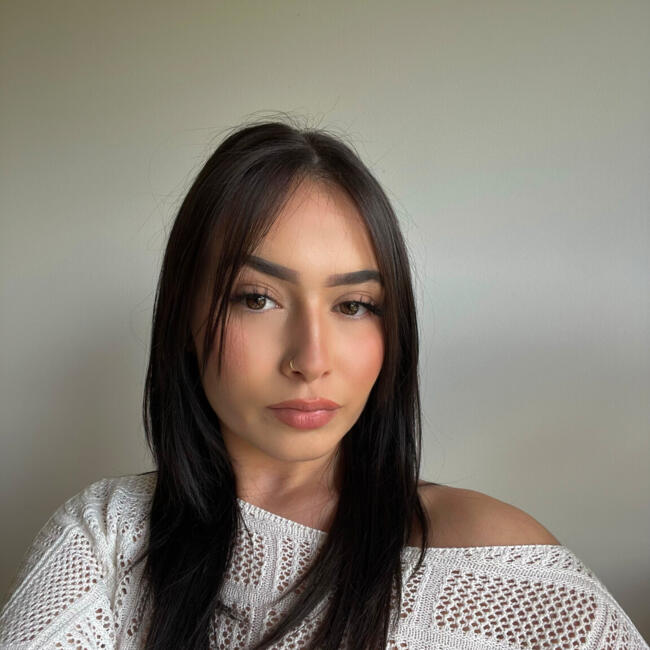 Babysitter in Château-Landon: Louane