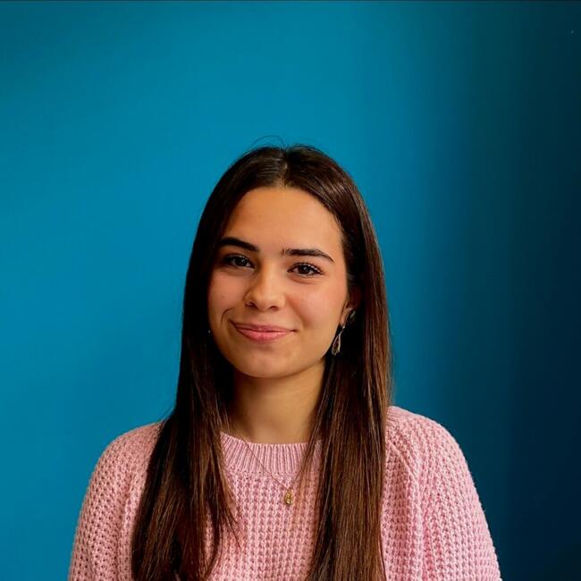 Babysitter in Saint-Mesmin: Ilona