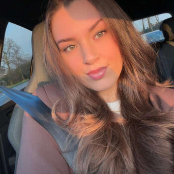 Babysitter Almere Stad: Yara