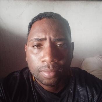 Emprego de babá em Cabo Frio: Daniel