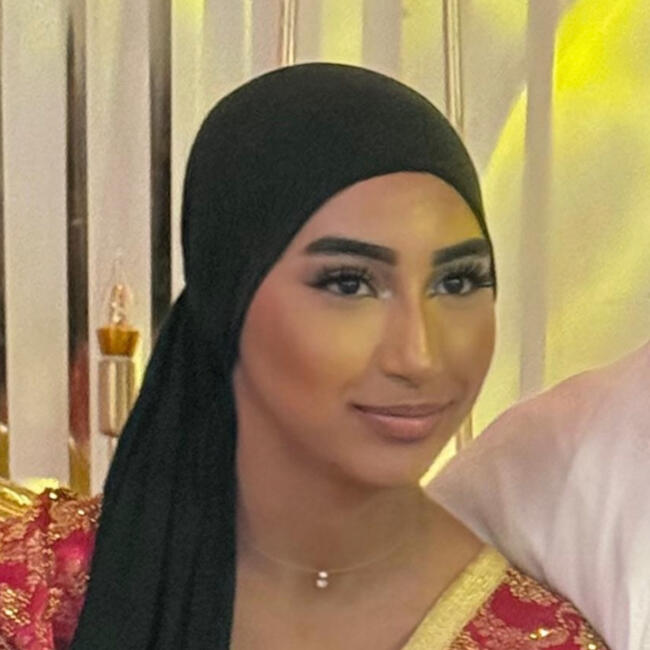 Babysitter in Nanterre: Myriam