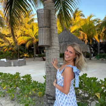 Babysitter in London: Ella