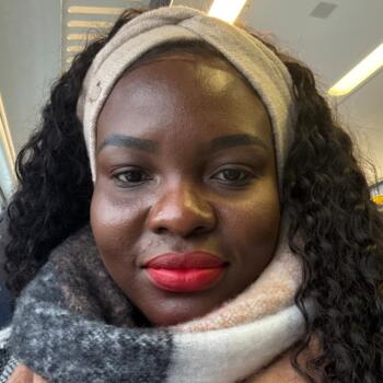 Babysitter in Viroinval: Tharcille