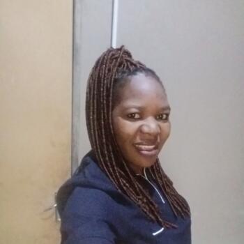 Nanny in Randburg: Tawana