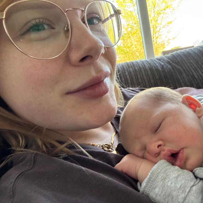 Babysitting job in Almere Stad: Laura