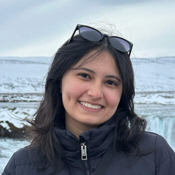 Babysitter in Singapore: Nigella