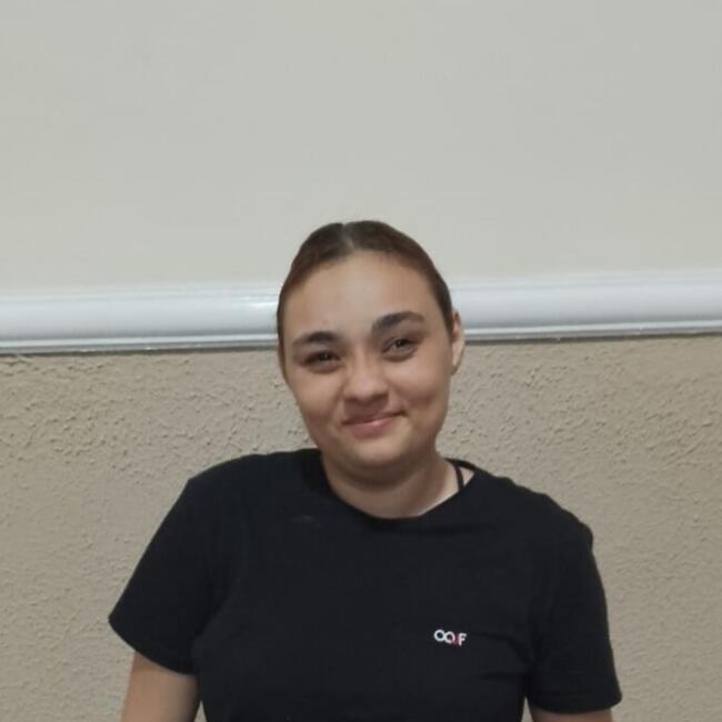 Babysitter in Ananindeua: Stefany