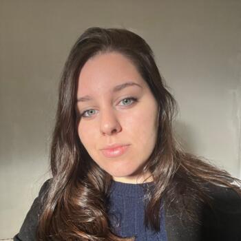 Babá em Içara: Sarah Santestevan