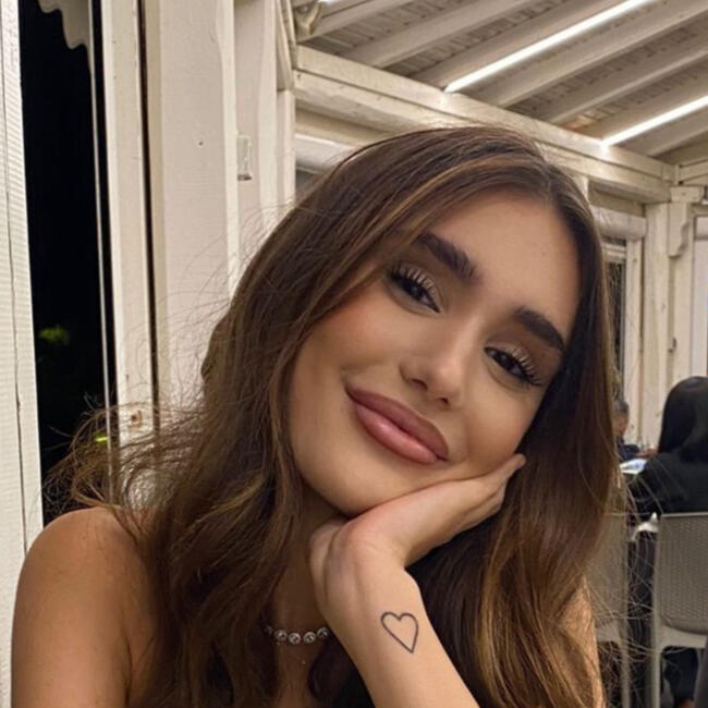 Babysitter in Genzano di Roma: Giulia