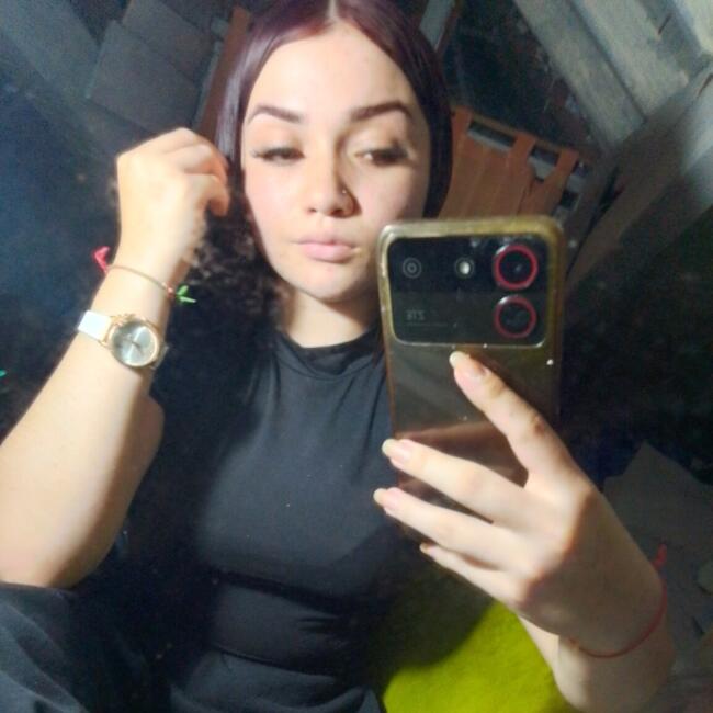 Niñera en Berazategui: Selena aylen