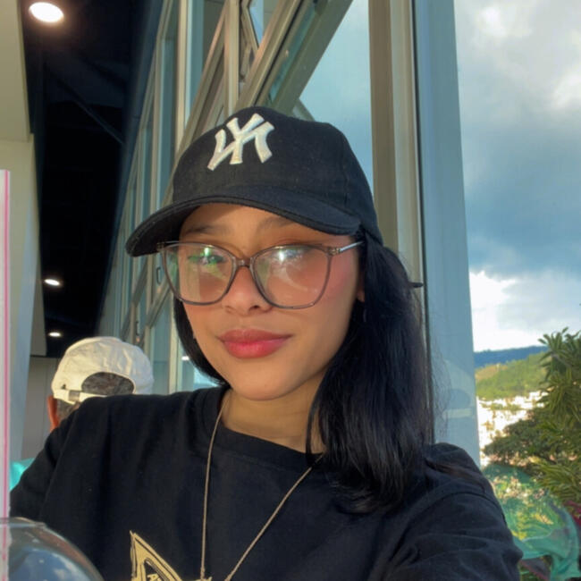 Babysitter in Medellín: Angie